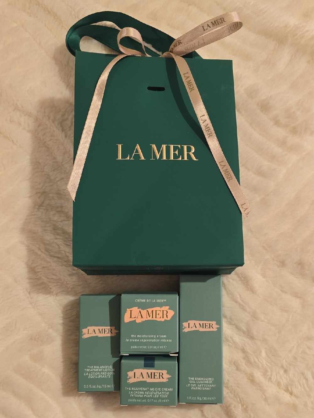 LA MER Gift Bag with 4 Skincare Minis
